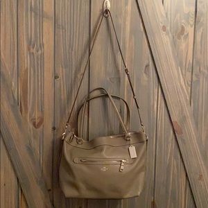 Coach LIKE NEW neutral pebble leather bag tote